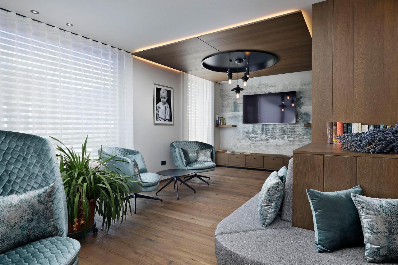 Appartement-Hotel Beatenhof Tirolo Ngoại thất bức ảnh