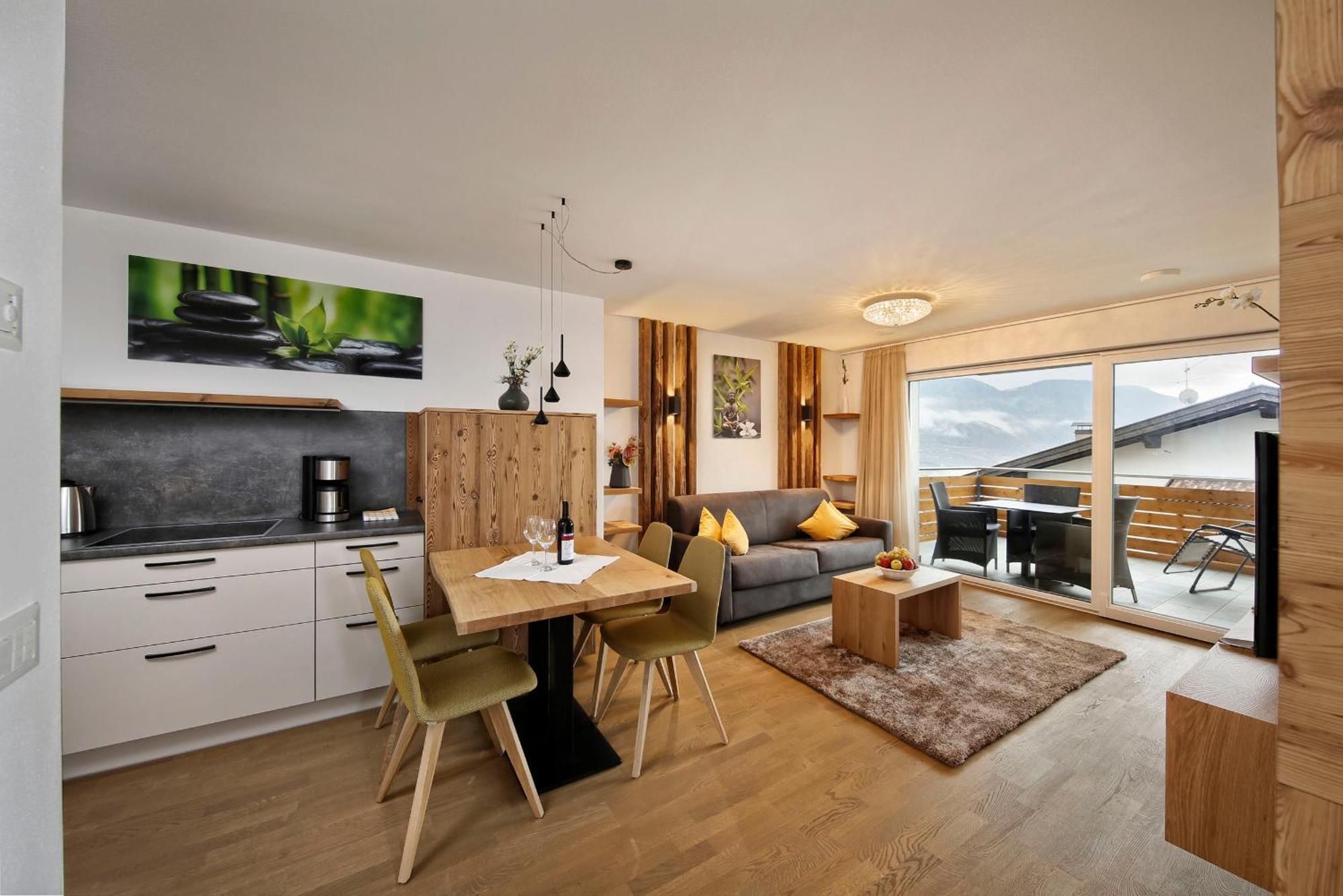Appartement-Hotel Beatenhof Tirolo Ngoại thất bức ảnh